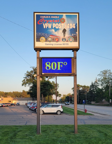 A sign on a pole
AI-generated content may be incorrect.